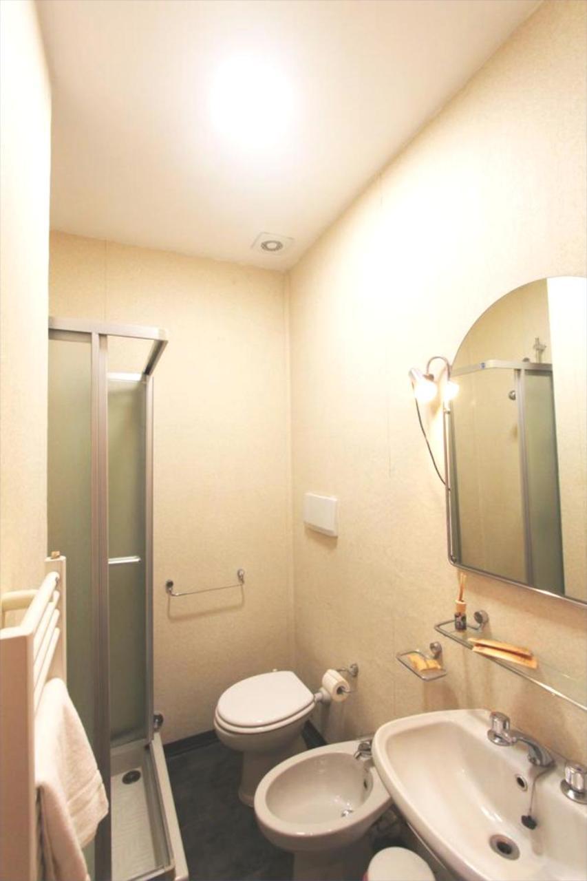 Albergo Torre Di Codana Montiglio Ngoại thất bức ảnh